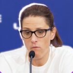 How is Stephanie White still this CLUELESS about Caitlin Clark’s INJURY PROGRESS? 🤯