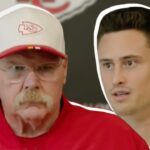 Dan Campbell CRINGES at his acting in NEW Applebee’s COMMERCIAL