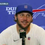 Jordin Canada, Allisha Gray & Karl Smesko on the Dream CHOKING against Fever