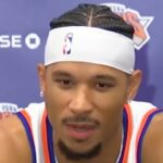 Kevon Looney SHOUTS OUT Andre Iguodala when TALKING about ‘unc’ age